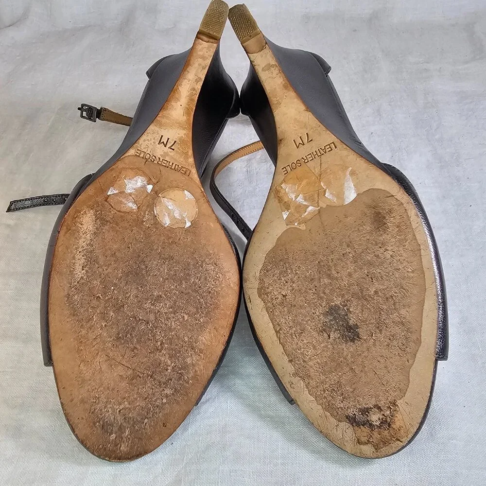 Badgley Mischka Leather Open Toe 3.25